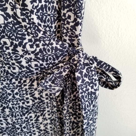 New with Tag CATO Faux Wrap Wide Leg Cropped Jumpsuit Playsuit Navy 2 XS S Print - Picture 6 of 8